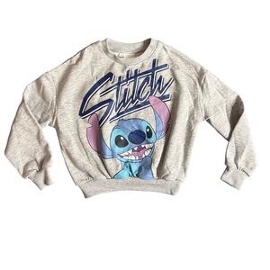 ⭐️ NWT Disney Gray Unisex Stitch Sweatshirt - size small (6)